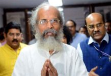 വന്ദേമാതരം ചൊല്ലാന് കഴിയാത്തവര്ക്ക് ഇന്ത്യയില് താമസിക്കാന് അവകാശമില്ല: കേന്ദ്രമന്ത്രി