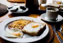 ബ്രേക്ക്ഫാസ്റ്റില് ഒഴിവാക്കണം ഈ ഭക്ഷണ പദാര്ത്ഥങ്ങള്