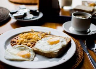 ബ്രേക്ക്ഫാസ്റ്റില് ഒഴിവാക്കണം ഈ ഭക്ഷണ പദാര്ത്ഥങ്ങള്