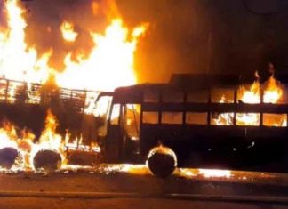 เดเดคเตเดคเดฐเตโเดชเตเดฐเดฆเตเดถเดฟเดฒเต เดเดจเตเดเดฟเดฒเตโ เดเดฐเดเตเดเตเดฒเตเดฑเดฟเดฏเตเดฎเดพเดฏเดฟ เดเตเดเตเดเดฟเดฏเดฟเดเดฟเดเตเด เดฌเดธเดฟเดจเต เดคเตเดชเดฟเดเดฟเดเตเดเต 20 เดชเตเดฐเตโ เดฎเดฐเดฟเดเตเดเต