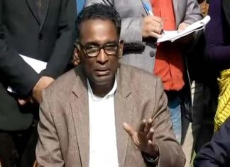 ‘ഭരണഘടന പ്രവര്ത്തനം പരിശോധിക്കണം’; ജനങ്ങള്ക്ക് തുറന്ന കത്തുമായി 8 പ്രമുഖര്