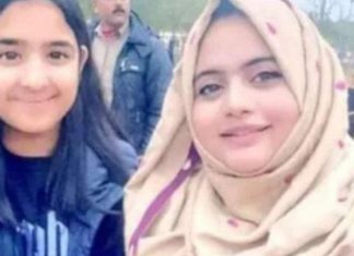 പൗരത്വ നിയമത്തിനെതിരെ നടന്ന പ്രക്ഷോഭ വേദിയിലെത്തി അഖിലേഷ് യാദവിന്റെ മകള് ടിന യാദവ്.