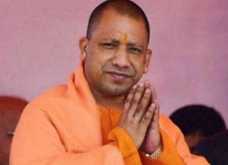 രാജ്യത്തെ മികച്ച മുഖ്യമന്ത്രി യോഗി; പട്ടികയില് ഇടംനേടാതെ പിണറായി