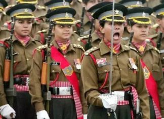 സൈന്യത്തിന്റെ ഉയര്ന്ന പദവികളില് സ്ത്രീകളെ നിയമിക്കാനാവില്ലെന്ന കേന്ദ്ര സര്ക്കാരിന്റെ നിലപാട് സുപ്രീംകോടതി തള്ളി.