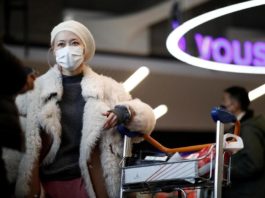 ഇന്ത്യയിലെ വ്യവസായ മേഖലയെയും ഭീതിയിലാഴ്ത്തി കൊറോണ വൈറസ്