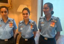 ഇന്ത്യന് വ്യോമസേനയുടെ മൂന്ന് വനിതാ വൈമാനികര്ക്ക് നാരീശക്തി പുരസ്കാരം ലഭിച്ചു