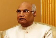 ഗായിക കനിക കപൂറിനൊപ്പം പാര്ട്ടിയില് പങ്കെടുത്ത ദുഷ്യന്ത് സിങ് രാഷ്ട്രപതിയെയും കണ്ടു; പൊതുപരിപാടികള് ഒഴിവാക്കി രാംനാഥ് കോവിന്ദ്