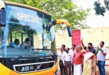 കാസര്ഗോഡ് അതിനൂതന കോവിഡ് ആശുപത്രി യാഥാര്ത്ഥ്യമാക്കാൻ 26 അംഗ സംഘം യാത്ര തിരിച്ചു