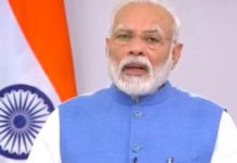 ഏപ്രില് അഞ്ച് ഞായറാഴ്ച രാത്രി 9 മണിയ്ക്ക് 9 മിനിറ്റ് വീട്ടിലെ ലൈറ്റണച്ച് ടോര്ച്ച്, മൊബൈല് ലൈറ്റ് എന്നിവ പ്രകാശിപ്പിക്കണമെന്ന് പ്രധാനമന്ത്രി
