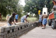 ആന്ധ്രാപ്രദേശില് കൊവിഡ് രോഗികളുടെ എണ്ണം ആയിരം കടന്നു; ആന്ധ്ര അതിര്ത്തി മതില്കെട്ടി അടച്ച് തമിഴ്നാട്