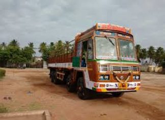 ചരക്കു വാഹനങ്ങളില് കയറ്റി ആളുകളെ സംസ്ഥാന അതിര്ത്തി കടത്തുന്നു; വ്യാപക അറസ്റ്റ്