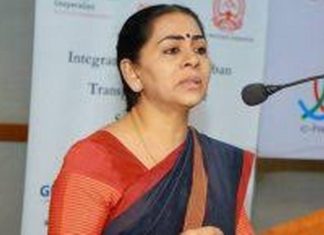 സമൂഹ അടുക്കളകള്ക്കായി സംസ്ഥാന സര്ക്കാരില് നിന്ന് ഒരു പൈസപോലും ലഭിച്ചിട്ടില്ലെന്ന് കൊച്ചി മേയര്