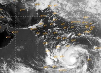 ഉംപുണ് ചുഴലിക്കാറ്റ് അടുത്ത 12 മണിക്കൂറിനുള്ളില് സൂപ്പര് സൈക്ലോണാകുമെന്ന് കാലാവസ്ഥാ നിരീക്ഷണ കേന്ദ്രം