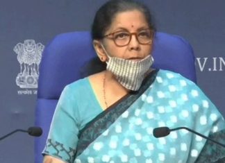 ആദായ നികുതി റിട്ടേൺ നൽകാൻ സാവകാശം; നിർമ്മല സീതാരാമൻ