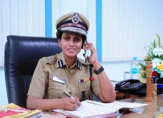 സംസ്ഥാനത്ത് ഡിജിപി പദവിയിലെത്തുന്ന ആദ്യ വനിത ഐപിഎസ് ഉദ്യോഗസ്ഥയായി ആര് ശ്രീലേഖ