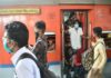 ദൽഹിയിൽ നിന്നുള്ള ട്രെയിൻ തിരുവനന്തപുരത്ത് പുലർച്ചെ അഞ്ചുമണിക്ക് എത്തി; യാത്രക്കാരിൽ ഏഴ് പേർക്ക് കൊവിഡ് ലക്ഷണം