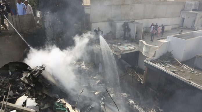 pak-plane-crash-2_1024_569