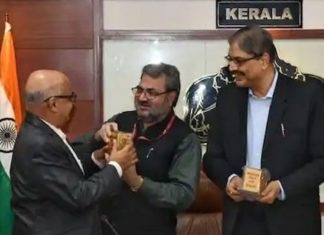 വിശ്വാസ് മേത്തയ്ക്ക് ചുമതല കൈമാറി ടോം ജോസ്