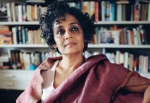 ‘രാജ്യത്ത് മോദിയെ നേരിടുന്ന ഏക പ്രതിപക്ഷ നേതാവ് രാഹുല് ഗാന്ധി’; അരുന്ധതി റോയ്