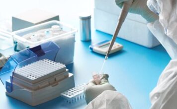 അബുദാബിയില് 50 ദിര്ഹത്തിന്റെ കോവിഡ് റാപ്പിഡ് പരിശോധന കുടുംബങ്ങള്ക്ക് മാത്രം