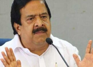 സ്വര്ണ്ണക്കടത്ത് കേസില് ആരോപണവിധേയരെ സംരക്ഷിക്കാന് ശ്രമിച്ച മുഖ്യമന്ത്രി രാജിവെക്കണമെന്ന് പ്രതിപക്ഷ നേതാവ്