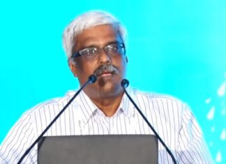 ഡിപ്ലോമാറ്റിക് ബാഗില് സ്വര്ണം എത്തിയ ദിവസം എം. ശിവശങ്കര് കസ്റ്റംസിനെ വിളിച്ചതായി റിപ്പോര്ട്ട്