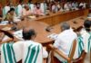 സംസ്ഥാനത്ത് സമ്പൂര്ണ ലോക്ക് ഡൗണ് ഇല്ല; മന്ത്രിസഭാ യോഗത്തിന്റെ തീരുമാനം