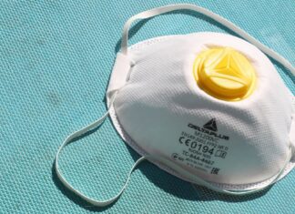 വാല്വുള്ള എന് 95 മാസ്ക് കൊവിഡിനെ തടയില്ലെന്ന് കേന്ദ്രസര്ക്കാര്