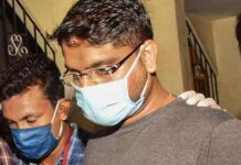 സ്വര്ണക്കടത്ത് കേസിലെ പ്രധാന കണ്ണിയെന്ന് കരുതുന്ന പി.ആര് സരിത്തിനെ കസ്റ്റഡിയില് വിട്ടു