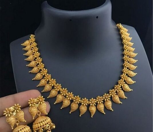 വിവാഹിതയായ സ്ത്രീയ്ക്ക് 500 ഗ്രാം സ്വര്ണം കയ്യില് സൂക്ഷിക്കാം. അവിവാഹിതകള്ക്ക് 250 ഗ്രാമും, മറ്റുള്ളവര്ക്കോ?