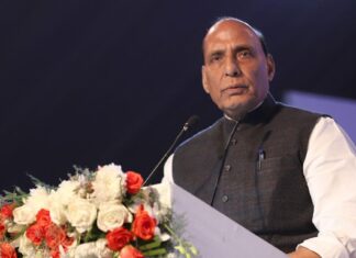 ആത്മനിര്ഭര് ഭാരത് പദ്ധതി പ്രതിരോധമേഖലയില് വ്യാപകമാക്കുമെന്ന് പ്രതിരോധമന്ത്രി രാജ്നാഥ് സിംഗ്