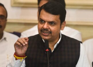 മഹാരാഷ്ട്ര മുന് മുഖ്യമന്ത്രിയും ബി.ജെ.പി നേതാവുമായ ദേവേന്ദ്ര ഫഡ്നാവിസ് ബീഹാര് നിയമസഭാ തെരഞ്ഞെടുപ്പിലേക്ക്