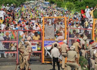 ഏറെ വിവാദമായ കാര്ഷിക ബില്ലില് രാജ്യസഭയില് ബഹളം