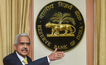 മൊറട്ടോറിയം കാലാവധി നീട്ടുന്നതിൽ അന്തിമതീരുമാനം എടുക്കേണ്ടത് ബാങ്കേഴ്സ് അസോസിയേഷനെന്ന് കേന്ദ്രസർക്കാർ