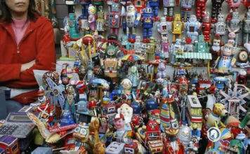 ചൈനീസ് ഉല്പന്നങ്ങള് തുറമുഖത്ത് കെട്ടിക്കിടക്കുന്നു