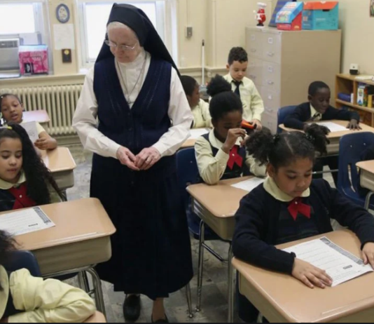 ഡബ്ലിനിലെ കത്തോലിക്കാ പ്രൈമറി സ്കൂള് അഡ്മിഷനില് സഹോദരങ്ങള്ക്ക് മുന്ഗണന അതിരൂപത നിര്ത്തലാക്കുന്നു