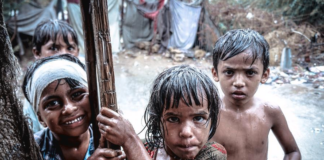 40 ദിവസം പ്രായമുള്ള കുഞ്ഞിനെ അച്ഛന് കൊന്ന് പുഴയില് വലിച്ചെറിഞ്ഞു