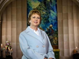 ”2011 ലെ തന്റെ ഏറ്റവും മികച്ച അയര്ലണ്ട് സന്ദര്ശനമായിന്നു അത് ” -ക്വീന് എലിസബത്ത്