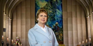 ”2011 ലെ തന്റെ ഏറ്റവും മികച്ച അയര്ലണ്ട് സന്ദര്ശനമായിന്നു അത് ” -ക്വീന് എലിസബത്ത്