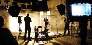 42 ഓളം സീരിയൽ താരങ്ങൾക്ക് കോവിഡ് : സീരിയൽ ഷൂട്ടിംഗ് നിർത്തുന്നു