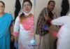 സ്ത്രീകളെ അപമാനിച്ചു: സ്ത്രീകള് മുറിയില് കയറി തല്ലി