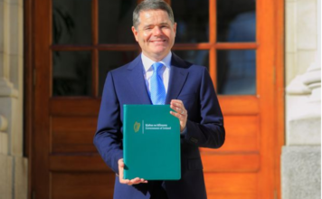 เด
เดฏเดฐเตโเดฒเดฃเตเดเต เดฌเดเดฑเตเดฑเต 2021 เดเดฑเตเดฑเดจเตเดเตเดเดคเตเดคเดฟเดฒเตโ : เดเตเดตเดฟเดกเต เดฌเดพเดงเดฟเดค เดธเตเดฅเดพเดชเดจเดเตเดเดณเตโเดเตเดเต 5000 เดฏเตเดฑเต เดตเดฐเต