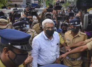 സ്വര്ണക്കടത്ത് കേസ്: എം ശിവശങ്കറിന്റെ അറസ്റ്റ് ഹൈക്കോടതി തടഞ്ഞു