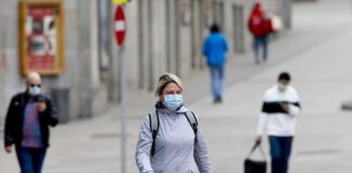 അമേരിക്കയില് കോവിഡ് അതിരൂക്ഷമാവുന്നു : 20 സംസ്ഥാനങ്ങളില് അതിവ്യാപനം