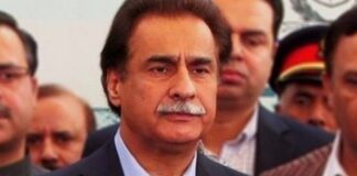 അയാസ് സാദിഖ് രാജ്യദ്രോഹി : പാകിസ്ഥാൻ മന്ത്രിക്കെതിരെ കുറ്റംചുമത്തി