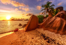 നീണ്ട ആറുമാസങ്ങള്ക്ക് ശേഷം കേരളത്തിലെ ബീച്ചുകള് ഇന്ന് തുറക്കുന്നു