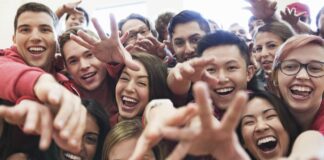 മൂന്നാം ലെവൽ വിദ്യാർത്ഥികൾക്ക് ക്രിസ്മസിന് മുമ്പ് 250 യൂറോ ലഭിക്കും