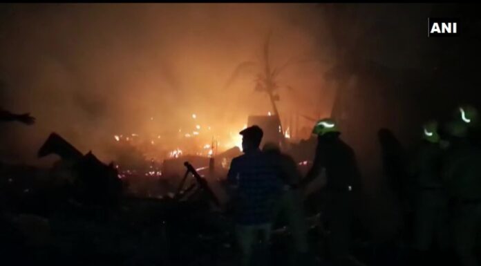 ദീപാവലി ആഘോഷത്തിനിടെ കൊല്ക്കത്തയില് വന് തീപിടിത്തം