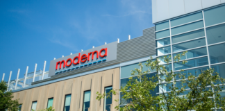 കോവിഡ് വാക്സിന് വില 2744 രൂപ