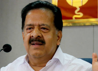 സ്വര്ണക്കടത്ത് കേസ്; ആ ഉന്നതന്റെ പേര് കേട്ട് കോടതി ഞെട്ടിയെങ്കില് കേരളം ബോധം കെട്ടുവീഴുമെന്ന് രമേശ് ചെന്നിത്തല
